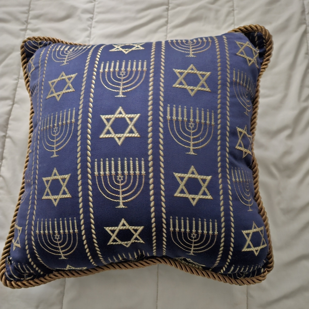 Star Of David Hanukkah Pillow